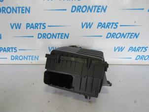 Gebruikte Luchtfilterhuis Volkswagen Golf VII (AUA) 2.0 TDI 16V Prijs € 50,00 Margeregeling aangeboden door VW Parts Dronten