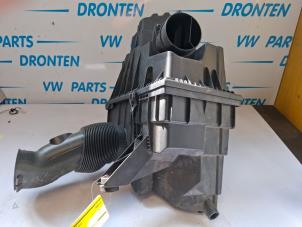 Gebruikte Luchtfilterhuis Volkswagen Transporter T5 2.0 TDI DRF Prijs € 60,50 Inclusief btw aangeboden door VW Parts Dronten