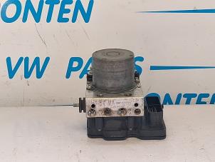 Gebruikte ABS Pomp Volkswagen Crafter (SY) 2.0 TDI FWD Prijs € 242,00 Inclusief btw aangeboden door VW Parts Dronten