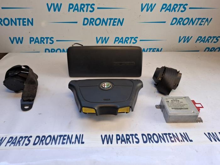 Gebruikte Module + Airbag Set Alfa Romeo Spider (916) 2.0 16V Twin Spark Prijs € 420,00 Margeregeling aangeboden door VW Parts Dronten