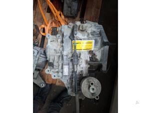 Gebruikte Automaatbak Volkswagen Jetta IV (162/16A) Prijs € 800,00 Margeregeling aangeboden door VW Parts Dronten