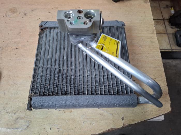 Gebruikte Airco Radiateur Volkswagen Up! (121) 1.0 12V 60 Prijs € 40,00 Margeregeling aangeboden door VW Parts Dronten