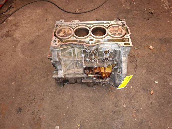 Gebruikte Motor Onderblok Volkswagen Golf VII Variant (AUVV) 1.2 TSI BlueMotion 16V Prijs € 500,00 Margeregeling aangeboden door VW Parts Dronten