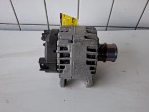 Gebruikte Alternator Volkswagen Golf Sportsvan (AUVS) 1.5 TSI Evo BlueMotion 16V Prijs € 50,00 Margeregeling aangeboden door VW Parts Dronten