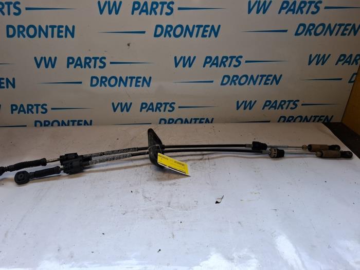 Gebruikte Schakelkabel Versnellingsbak Volkswagen Transporter T5 2.5 TDi 4Motion Prijs € 40,00 Margeregeling aangeboden door VW Parts Dronten