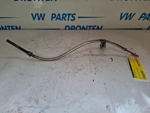 Gebruikte Olie Peilstok Audi A8 (D3) 3.7 V8 40V Quattro Prijs € 25,00 Margeregeling aangeboden door VW Parts Dronten