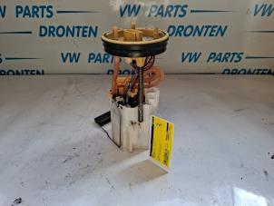 Gebruikte Tank element Pomp Volkswagen Caddy IV 2.0 TDI 102 Prijs € 96,80 Inclusief btw aangeboden door VW Parts Dronten