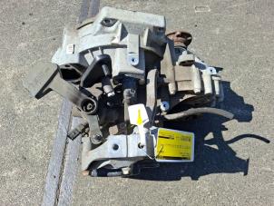Gebruikte Versnellingsbak Volkswagen Caddy IV 2.0 TDI 102 Prijs € 907,50 Inclusief btw aangeboden door VW Parts Dronten