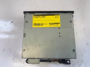 Gebruikte CD Wisselaar (diversen) Volkswagen Phaeton (3D) 6.0 W12 48V 4Motion Prijs € 65,00 Margeregeling aangeboden door VW Parts Dronten