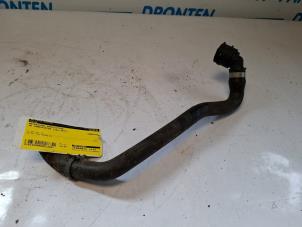 Gebruikte Waterslang aansluiting Volkswagen Transporter T6 2.0 TDI 150 Prijs € 10,00 Margeregeling aangeboden door VW Parts Dronten