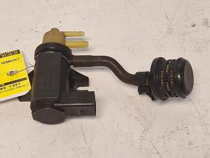 Gebruikte Turbodruk sensor Volkswagen Caddy IV 2.0 TDI 102 Prijs € 10,00 Margeregeling aangeboden door VW Parts Dronten