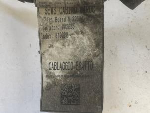 Gebruikte Handrem Kabel Alfa Romeo Giulia (952) 2.2d 180 16V Prijs € 25,00 Margeregeling aangeboden door VW Parts Dronten