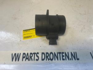 Gebruikte Luchtmassameter Alfa Romeo Giulia (952) 2.2d 180 16V Prijs € 35,00 Margeregeling aangeboden door VW Parts Dronten
