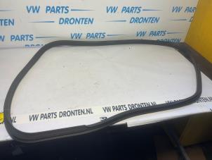 Gebruikte Deurrubber 4Deurs links-achter Alfa Romeo Giulia (952) 2.2d 180 16V Prijs € 40,00 Margeregeling aangeboden door VW Parts Dronten