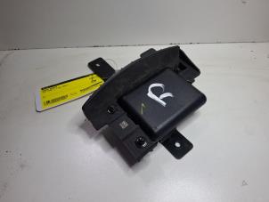 Gebruikte Radar sensor Kia Xceed 1.6 GDI PHEV Prijs € 100,00 Margeregeling aangeboden door VW Parts Dronten