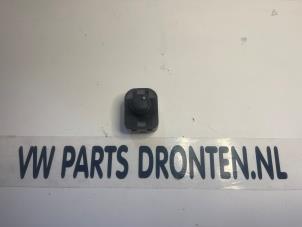 Gebruikte Schakelaar Spiegel Audi A3 Limousine (8VS/8VM) 2.0 TDI 16V Prijs € 15,00 Margeregeling aangeboden door VW Parts Dronten