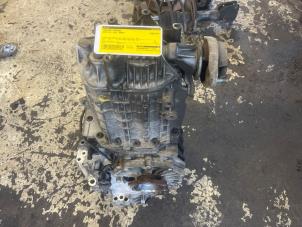 Gebruikte Versnellingsbak Audi A4 Avant (B7) 2.0 20V Prijs € 450,00 Margeregeling aangeboden door VW Parts Dronten