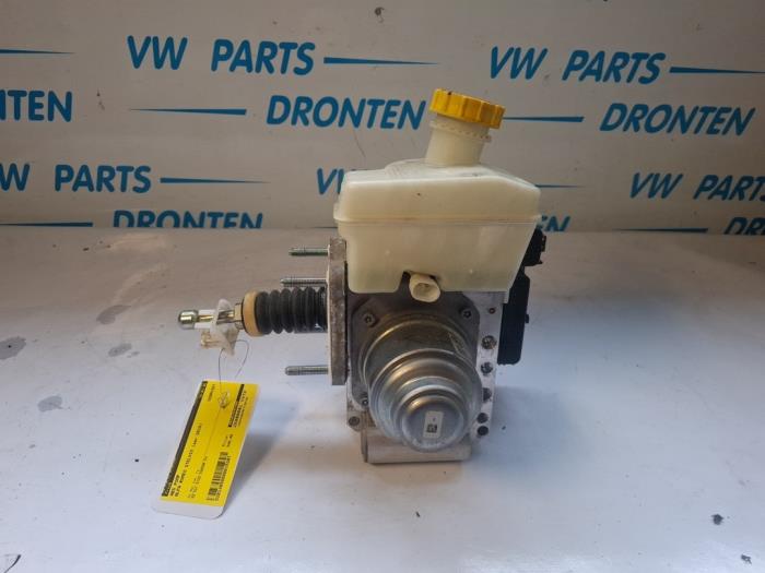 Gebruikte ABS Pomp Alfa Romeo Stelvio (949) 2.2d 16V 210 Q4 Prijs € 590,00 Margeregeling aangeboden door VW Parts Dronten