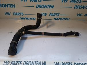 Gebruikte Koelwaterslang Alfa Romeo Stelvio (949) 2.2d 16V 210 Q4 Prijs € 40,00 Margeregeling aangeboden door VW Parts Dronten