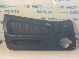 Gebruikte Deurbekleding 2Deurs links Alfa Romeo Spider (916) 2.0 16V Twin Spark Prijs € 50,00 Margeregeling aangeboden door VW Parts Dronten