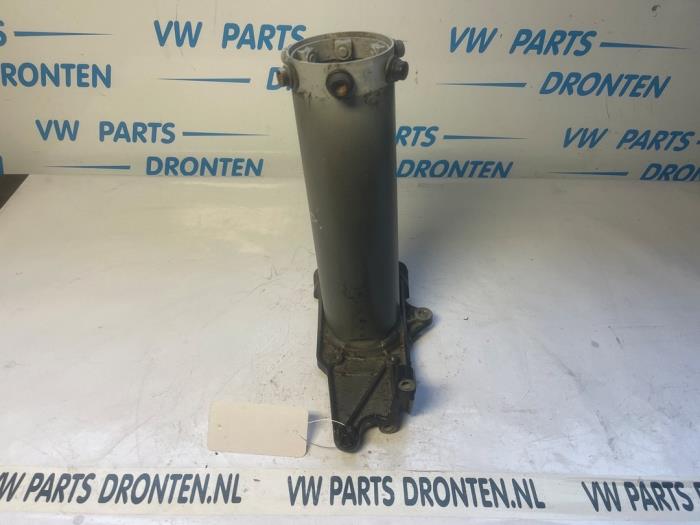 Gebruikte Frontbalk Audi A8 (D3) 4.0 TDI V8 32V Quattro Prijs € 20,00 Margeregeling aangeboden door VW Parts Dronten