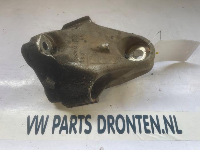 Gebruikte Motorsteun Alfa Romeo Stelvio (949) 2.2d 16V 210 Q4 Prijs € 40,00 Margeregeling aangeboden door VW Parts Dronten
