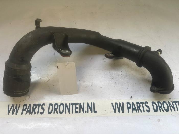 Gebruikte Intercooler Buis Alfa Romeo Stelvio (949) 2.2d 16V 210 Q4 Prijs € 50,00 Margeregeling aangeboden door VW Parts Dronten