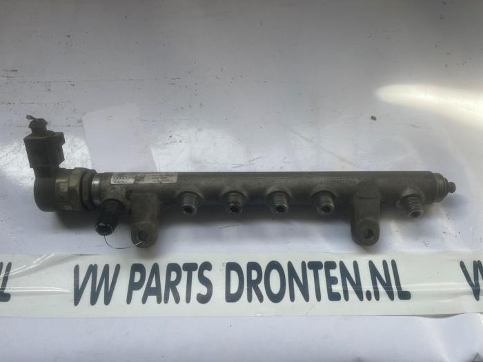 Gebruikte Galerij (Injectie) Audi A4 Avant (B8) 2.0 TDI 16V Prijs € 125,00 Margeregeling aangeboden door VW Parts Dronten
