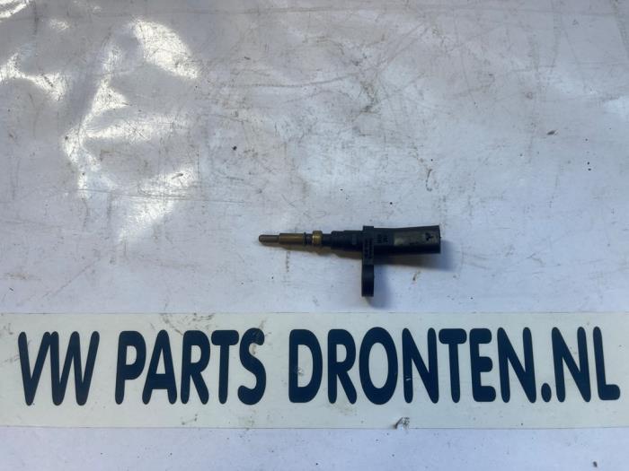 Gebruikte Motor Temperatuursensor Volkswagen Transporter T6 2.0 TDI 150 Prijs € 10,00 Margeregeling aangeboden door VW Parts Dronten