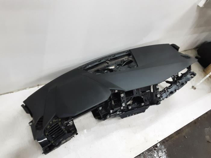 Dashboard van een Audi A1 Sportback (GBA) 1.0 30 TFSI 12V 2019