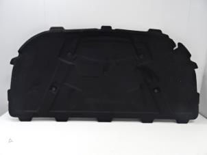 Gebruikte Motorkap Bekleding Audi A5 Sportback (8TA) 2.0 TDI 16V Prijs € 30,00 Inclusief btw aangeboden door Collignon & Fils