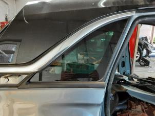 Gebruikte Driehoeks Ruit rechts-achter Opel Crossland/Crossland X 1.2 Turbo 12V Prijs € 75,00 Inclusief btw aangeboden door Collignon & Fils
