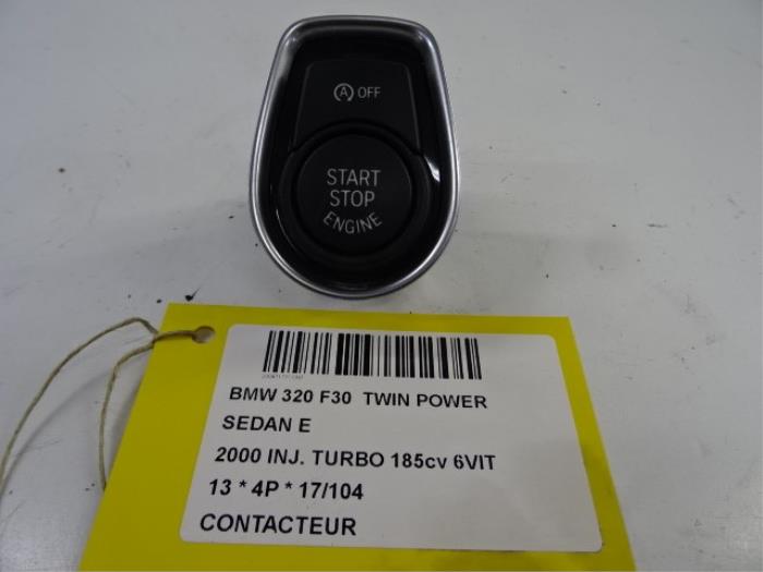 Kontaktslot+Sleutel van een BMW 3 serie (F30) 320i 2.0 16V 2013