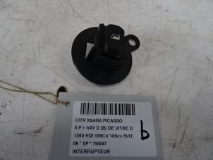 Gebruikte Schakelaar Citroen Picasso Prijs € 15,00 Inclusief btw aangeboden door Collignon & Fils