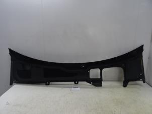 Gebruikte Windscherm Landrover Evoque Prijs € 99,99 Inclusief btw aangeboden door Collignon & Fils