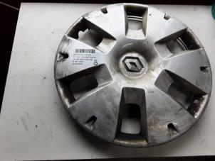 Gebruikte Wieldop Renault Grand Scenic Prijs € 9,99 Inclusief btw aangeboden door Collignon & Fils