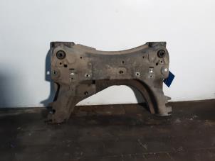 Gebruikte Motorbalk Renault Grand Scenic Prijs € 75,00 Inclusief btw aangeboden door Collignon & Fils