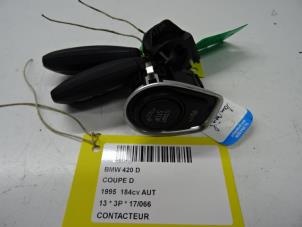 Gebruikte Kontaktslot + Sleutel BMW 4-Serie Prijs € 75,00 Inclusief btw aangeboden door Collignon & Fils