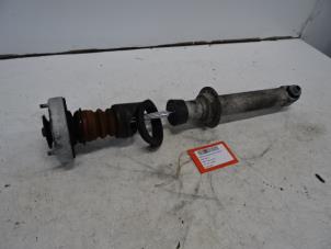 Gebruikte Schokdemper links-achter BMW 5-Serie Prijs € 25,00 Inclusief btw aangeboden door Collignon & Fils