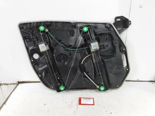 Gebruikte Ruitmechaniek 2Deurs rechts-voor Mercedes C-Klasse Prijs € 70,00 Inclusief btw aangeboden door Collignon & Fils