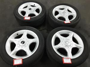 Gebruikte Velgen set BMW Mini One Prijs € 250,00 Inclusief btw aangeboden door Collignon & Fils