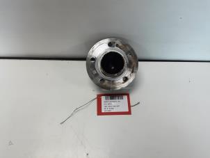 Gebruikte Wielnaaf achter Mercedes A-Klasse Prijs € 75,00 Inclusief btw aangeboden door Collignon & Fils