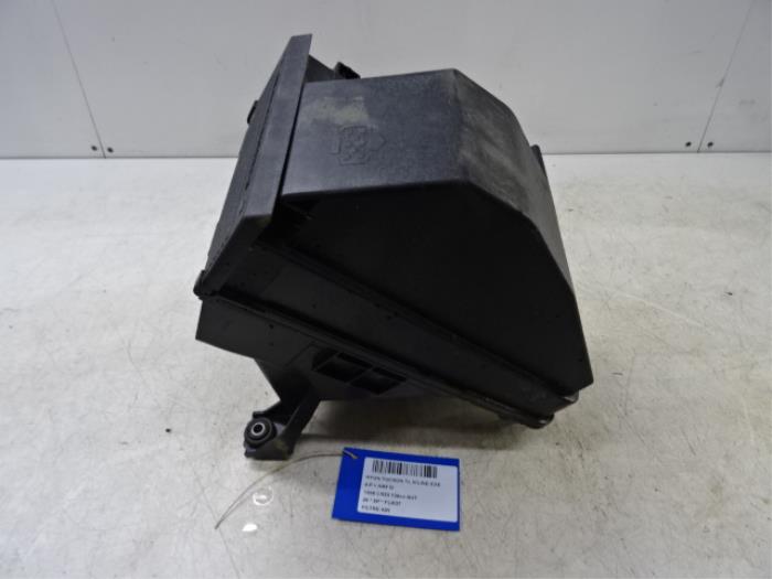 Gebruikte Luchtfilter Hyundai Tucson Prijs € 75,00 Inclusief btw aangeboden door Collignon & Fils