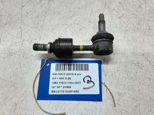 Gebruikte Reactiestang rechts-achter Kia Ceed Prijs € 25,00 Inclusief btw aangeboden door Collignon & Fils