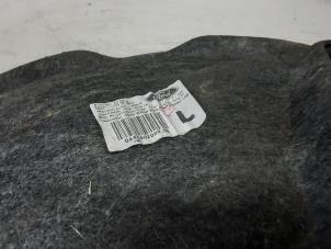 Gebruikte Scherm binnen Ford Focus Prijs € 40,00 Inclusief btw aangeboden door Collignon & Fils