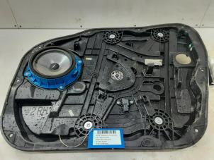 Gebruikte Raammechaniek 2Deurs rechts-voor Hyundai Tucson Prijs € 75,00 Inclusief btw aangeboden door Collignon & Fils