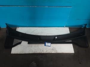 Gebruikte Windscherm Ford B-Max Prijs € 30,00 Inclusief btw aangeboden door Collignon & Fils