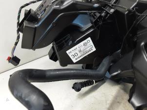 Gebruikte Chaufage Radiateur Volkswagen Golf Sportsvan Prijs € 150,00 Inclusief btw aangeboden door Collignon & Fils