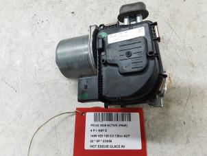 Gebruikte Ruitenwissermotor voor Peugeot 3008 Prijs € 75,00 Inclusief btw aangeboden door Collignon & Fils