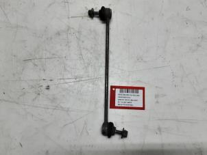 Gebruikte Reactiestang links-voor Renault Master Prijs € 20,00 Inclusief btw aangeboden door Collignon & Fils